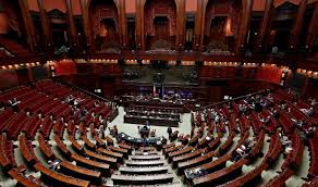   برلمانى إيطالى : سياسة مجلس النواب الإيطالى تجاه مصر جاهلة سياسيا وقانونيا.