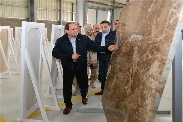   متحدث الرئاسة : الرئيس السيسى يتفقد أول 3 مصانع لمستلزمات إنتاج الرخام من الهالك بمصر