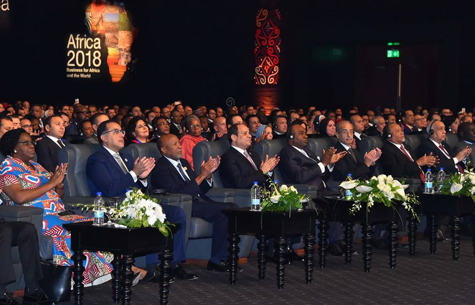   شاهد || تفاعل الرئيس السيسى مع الرؤساء والقادة ورؤساء الحكومات الأفارقة فى منتدى أفريقيا ٢٠١٨