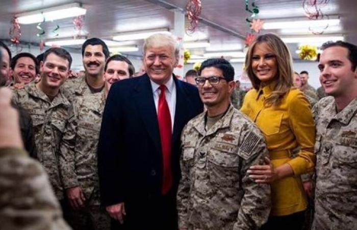   واشنطن بوست: زيارة ترامب للقوات بالعراق تثير مخاوف من تسييس الجيش الأمريكى