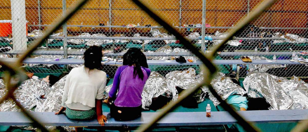   أمريكا تعتقل 170 مهاجرا طلبوا استعادة أطفالهم المحتجزين