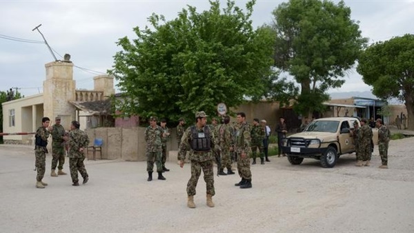   مقتل وإصابة 11 جنديًا في هجوم على قاعدة عسكرية بأفغانستان