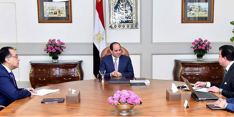   تفاصيل اجتماع الرئيس عبد الفتاح السيسى مع رئيس الوزراء ووزير التعليم العالى