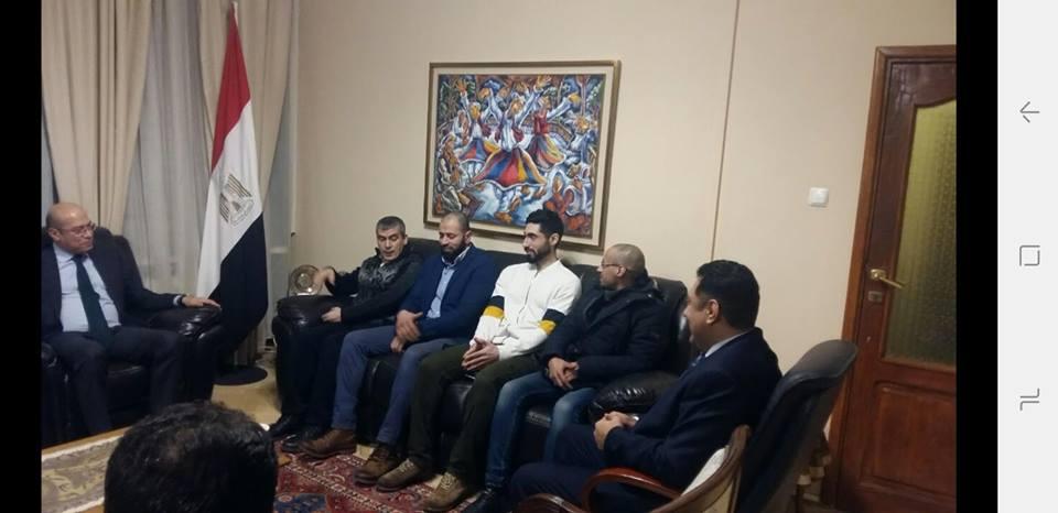   سفير مصر لدى أوكرانيا يجتمع بأبناء ورموز الجالية المصرية