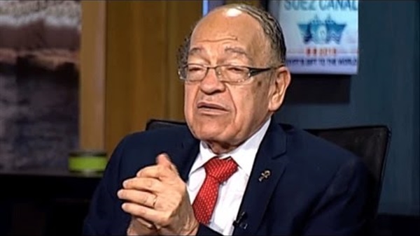   د. وسيم السيسى لـ «دار المعارف»: الرئيس يدير مصر بالحب