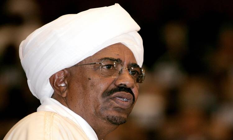   سكاى نيوز : الرئيس السودانى تحت الإقامة الجبرية