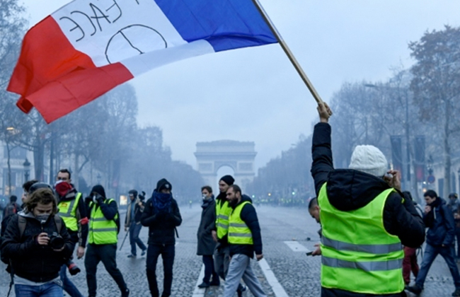   فرنسا ترحب بخوض أصحاب السترات الصفراء فى انتخابات الاتحاد الأوروبي