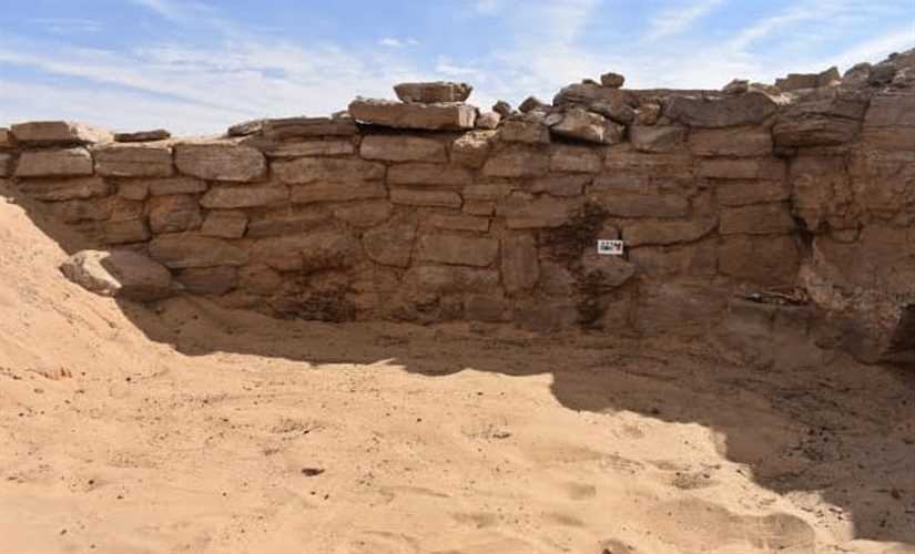   كشف عن 6 مقابر من عصر الدولة القديمة بأسوان