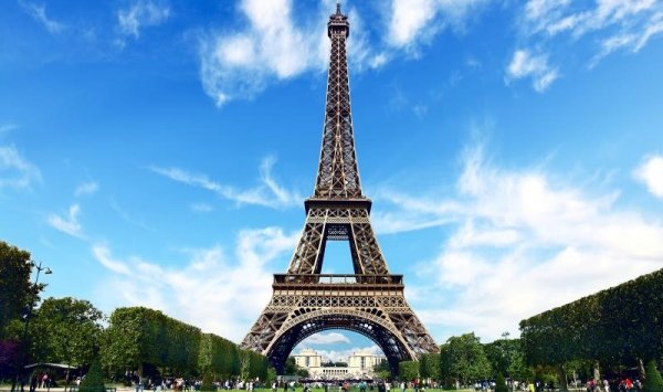   اليوم .. السلطات الفرنسية تغلق برج «إيفل»