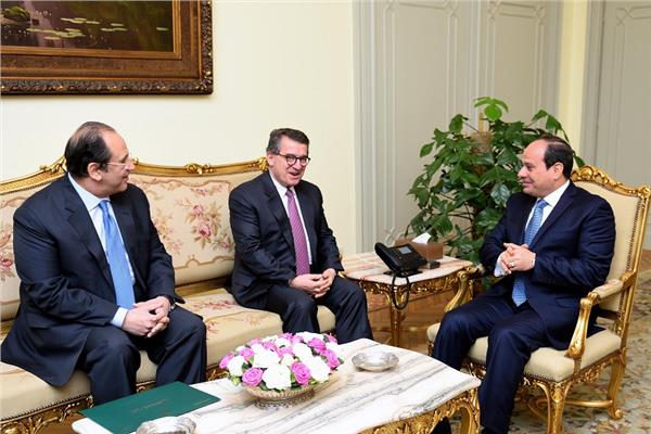   بسام راضى : الرئيس السيسى يلتقي مدير عام جهاز المخابرات القومي اليوناني
