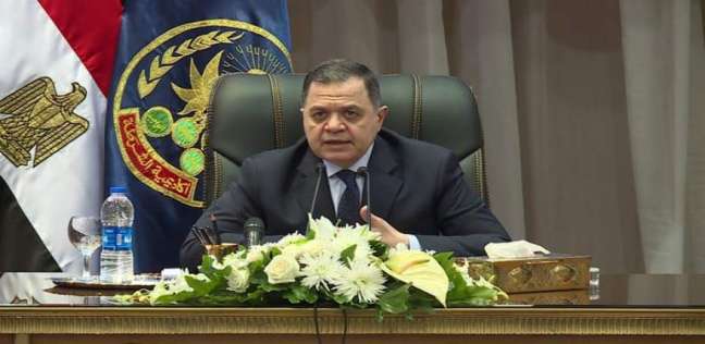   الداخلية توافق علي تجنيس 22 مصري مع الاحتفاظ بالجنسية 