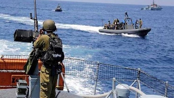   زوارق الاحتلال تطلق النار على مراكب الصيادين الفلسطينيين فى غزة