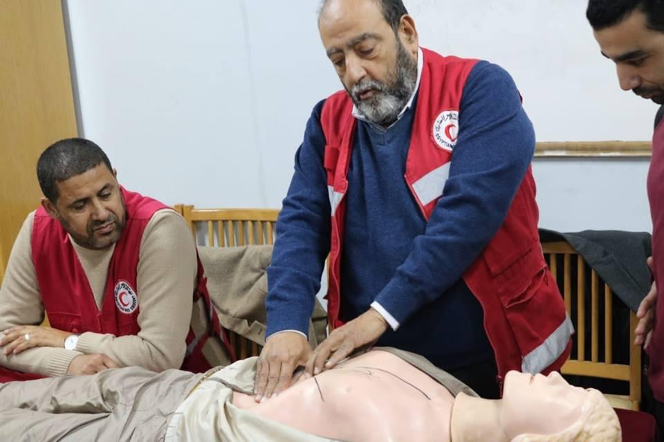   الهلال الأحمر بدمياط يعقد دورات تدريبية عن إنقاذ الحالات الحرجة ومصابي الحوادث