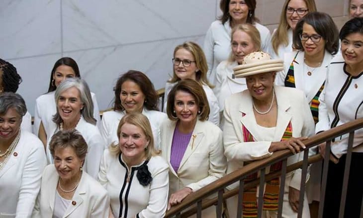   أبيض × أبيض.. نساء «الجمهوريين» فى بيان سياسى أمام  ترامب عن «حالة الاتحاد»  