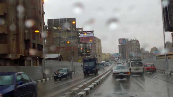   سقوط أمطار خفيفة على القاهرة والجيزة