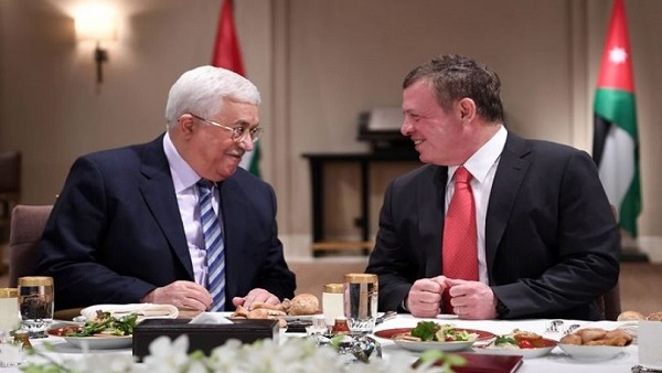   اتصال هاتفي بين الرئيس الفلسطيني والعاهل الأردني بشأن القدس