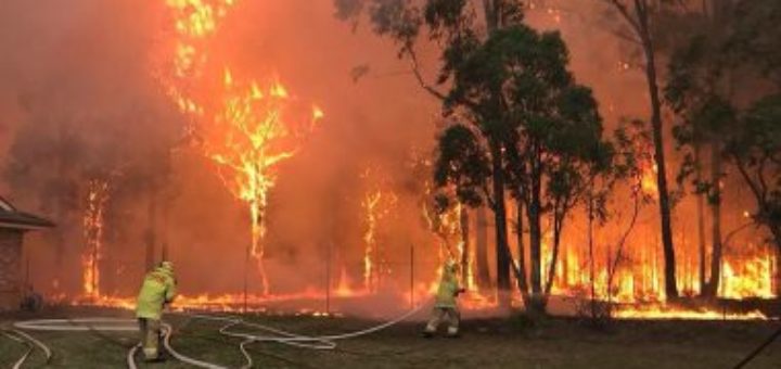   كارثة في أستراليا.. اندلاع 25 حريقًا في أستراليا