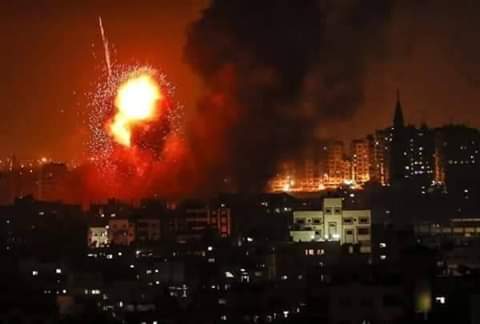   غزة تحت القصف 100 غارة على القطاع وأصابة مواطنين بجروح خطيرة