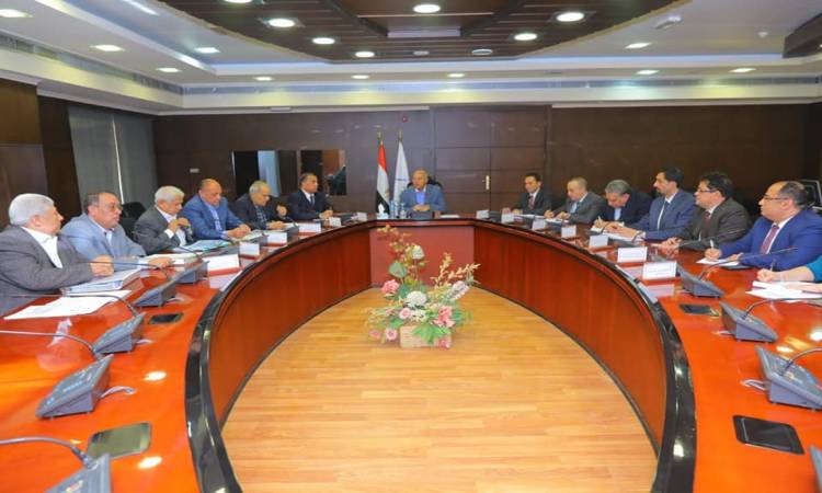 وزير النقل : لن أقبل بوجود شركة خاسرة