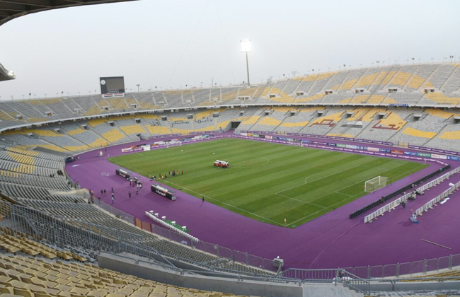   «اتحادالكرة»: استاد برج العرب جاهز للقاء الأهلى والزمالك
