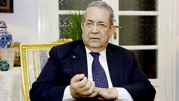   السفير جمال بيومى لـ «دار المعارف»: مبادرة مصرية لتنمية القارة الأفريقية