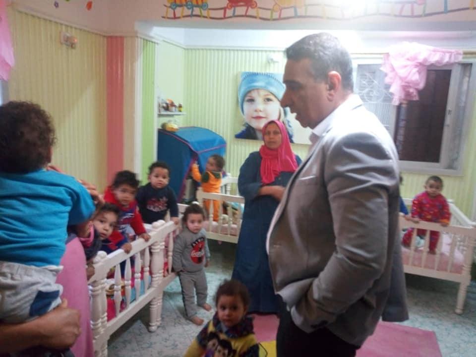   بالصور|| السكرتير العام المساعد لكفر الشيخ يتفقد دار الأيتام «الرضع»