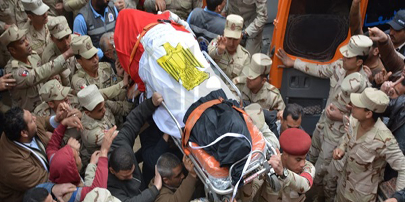   الآلاف يشيعون جثمان شهيد الوجب بسيناء فى جنازة عسكرية بمسقط رأسه بالدقهلية