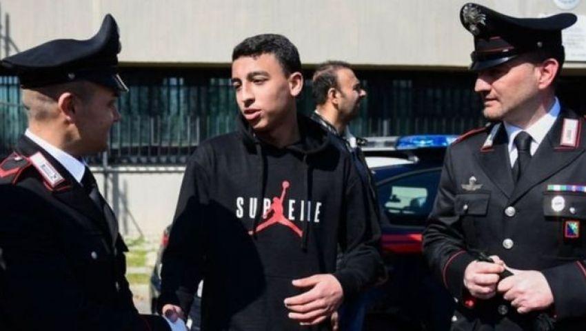   وزير الداخلية الإيطالي يمنح الجنسية للشاب المصري رامي شحاتة