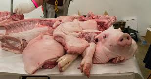   تقرير أجنبي يحذر من لحم الخنزير