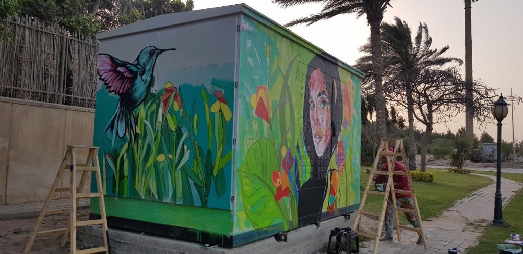   «الإسكان»: تجميل أكشاك الكهرباء بمدينة 6 أكتوبر وتحويلها للوحات فنية