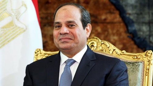   الرئيس السيسي يهنئ الشعب المصري بحلول شهر رمضان الكريم