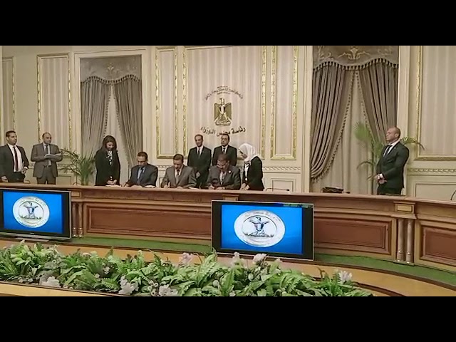   فيديو|| رئيس الوزراء يشهد توقيع برتوكول بين الوطنية للصحافة والاتصالات 