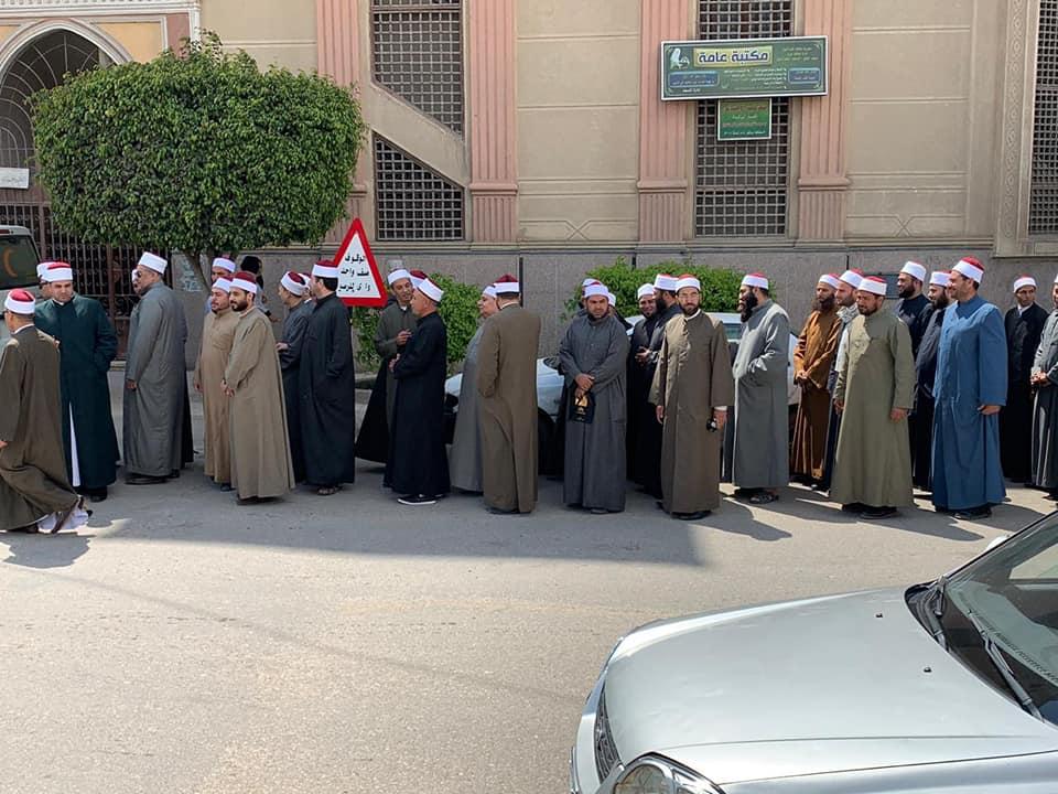   بالصور|| أئمة كفر الشيخ في مسيره لتأييد التعديلات الدستورية 