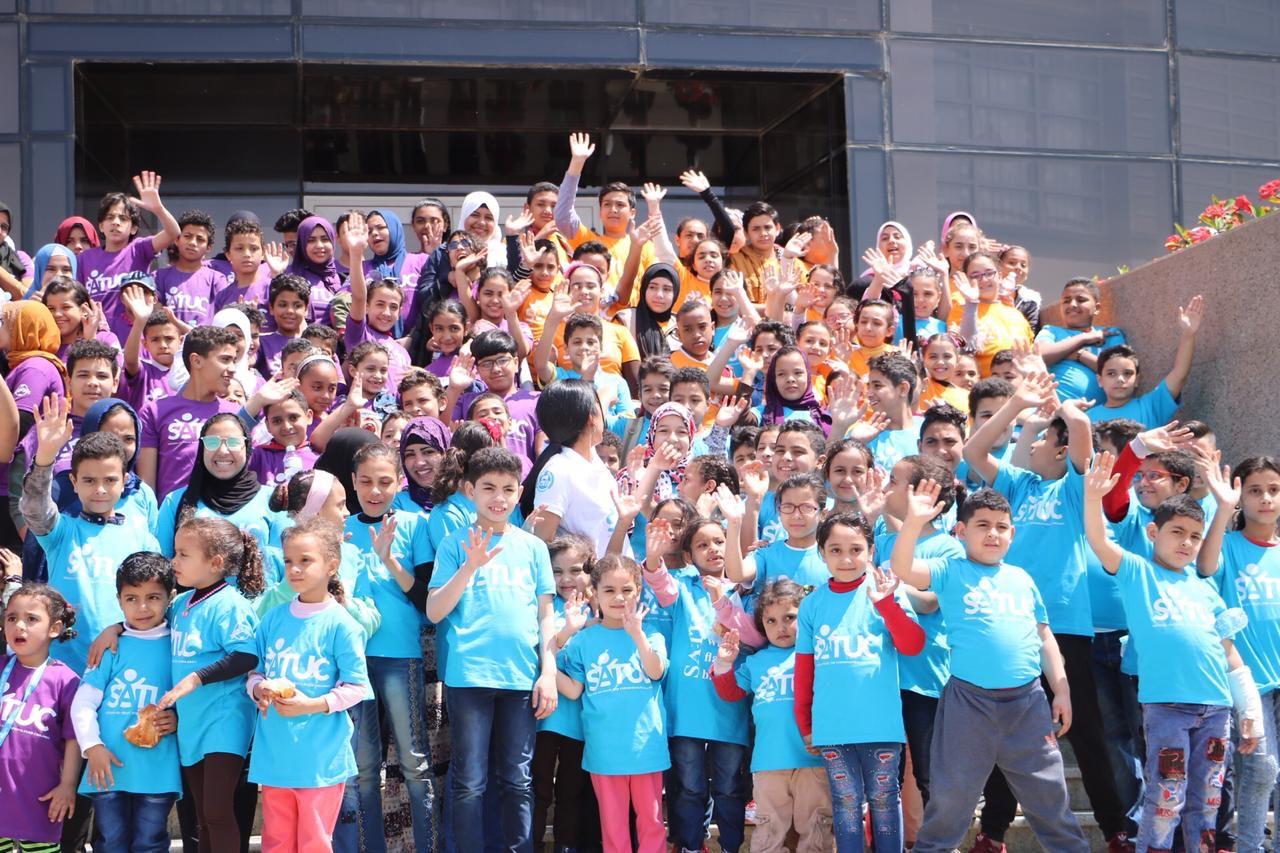   احتفالا باليوم العالمي لليتيم ساتوك تكرم ٥٠٠يتيم من مختلف المدارس والجمعيات الخيرية