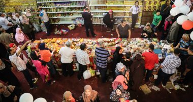   تعرّف على أسعار أهم السلع الغذائية الأساسية بمعارض "أهلا رمضان"
