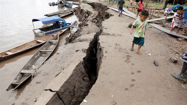   مصرع وإصابة 27 شخصًا جراء زلزال ضرب بيرو والإكوادور