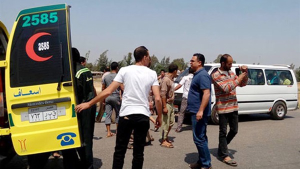   مصرع وإصابة 5 أشخاص إثر انقلاب سيارة ملاكى فى الشيخ زايد
