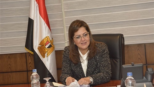   وزيرة التخطيط تلتقى الوزير لبحث الخطة الاستثمارية لـ «النقل»