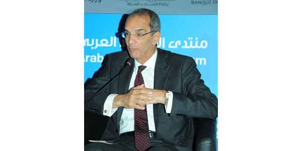   «طلعت»يؤكد أهمية التعاون العربي في مجال الاتصالات 