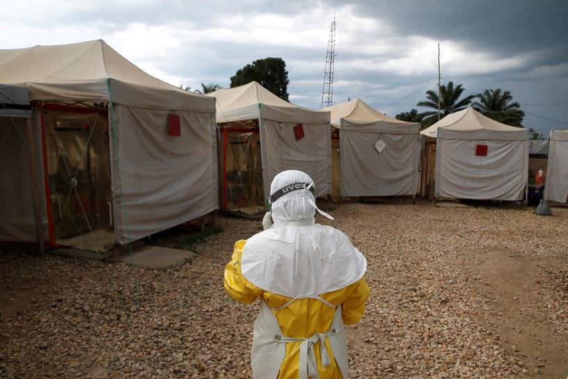   خبراء منظمة الصحة العالمية يوصون بالتوسع في التحصين من الإيبولا بالكونجو
