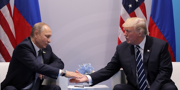   الرئيس الأمريكى ونظيره الروسى يعقدان اتفاق نووى جديد