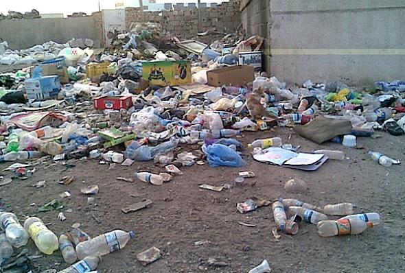   مشاكل الإنارة و القمامة تؤرق المواطنين في الواصفية