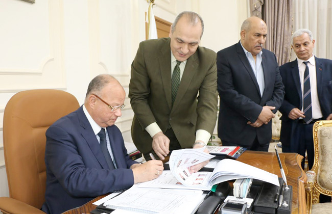   محافظ القاهرة يعتمد نتيجة الشهادة الإعدادية بنسبة نجاح 82%