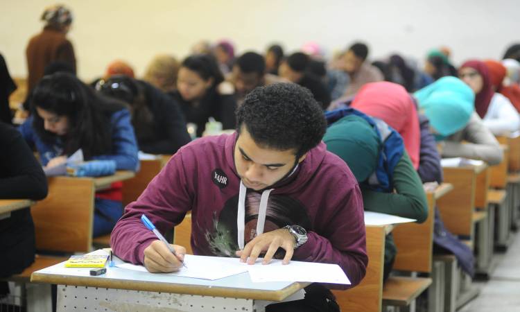   «التعليم» تعلن عن إتاحة أرقام جلوس طلاب الثانوية العامة السبت المقبل