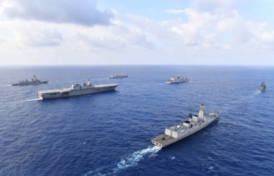   القوات البحرية الأميركية واليابانية والهندية والفليبينية تجري تدريبات مشتركة في بحر الصين الجنوبي
