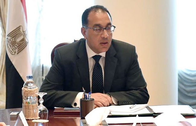   رئيس الوزراء يتابع مع وزير الرى موقف مشروعات تنمية جنوب الوادى ومحافظة المنيا