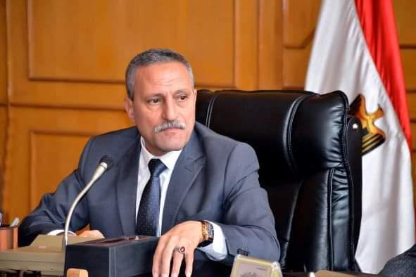   «دون تأكيد او نفى رسمى».. مصادر: محافظ الإسماعيلية تقدم باستقالته لرئيس الوزراء