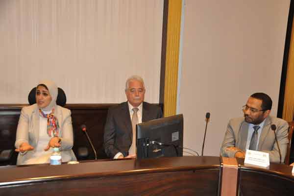  وزيرة الصحة تستقبل محافظ جنوب سيناء لبحث تطوير المنظومة الصحية بالمحافظة