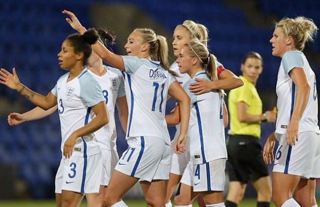   فى كأس العالم للكرة النسائية.. سيدات الإنجليز يفزن على جاراتهن الأسكتلنديات بهدفين مقابل هدف(فيديو)