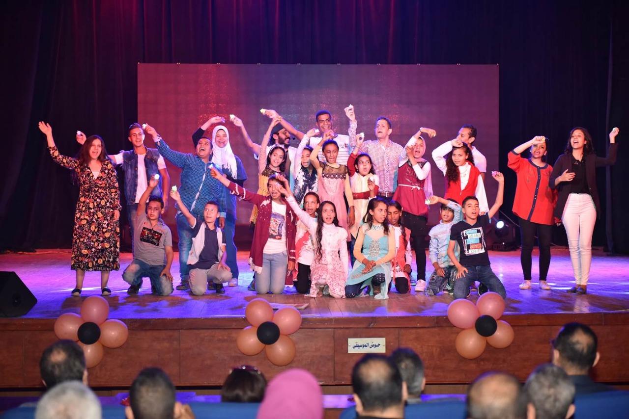   نائب محافظ أسيوط يشهد الحفل الختامي لمشروع تعزيز إتاحة الفرص التعليمية ومكافحة عمالة الأطفال في مصر بقصر الثقافة